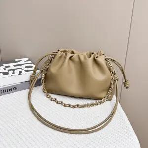 신민아 가방 파리 여행 손태영 차주영 인스타 백 수입 블랙 미니