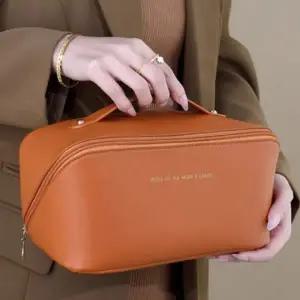 휴대용 여행용 화장품 파우치 대용량 메이크업 가방 방수파우치 수납가방 백