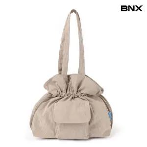 코듀로이 포켓 스트링 미니 버킷백 (BX3AH005L0)