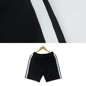 데일리 UM70JA62 트레이닝반바지 굵은줄 남녀공용 5부