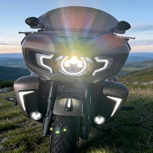 인디언 챌린저 치프틴 퍼슈트용 오토바이 액세서리 프론트 페어링 라이트 런 턴 브레이크