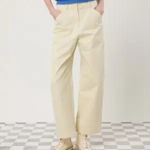 CC콜렉트 코튼 라운드 테이퍼드 팬츠 C251MSA004 171238