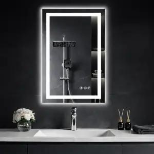 전면 조명과 백라이트가 있는 욕실용 클래리티온 20인치 x 28인치 LED 미러 디밍 가능 3가지 색상 메모리