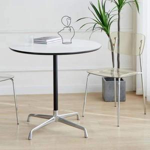 위너 심플 원형테이블 레이 럭셔리 80cm 식탁 유광 우드 투명식탁 철재 천연대리석