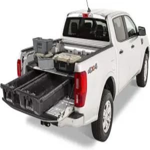 데크 포드 트럭 침대 보관 시스템에는 시스템 액세서리가 포함되어 있습니다