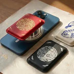 [갓샵] 전통 곤룡포 호작도 맥세이프 호환 가죽 카드지갑 케이스 [4종 마그네틱 자석 한국 기념품]