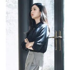 셀렙샵에디션 25FW 도트 블라우스 네이비 1944418