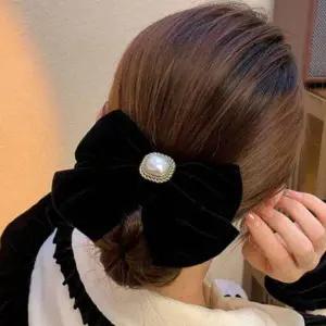 여성용 진주 장식 벨벳 리본 헤어클립 머리 고정핀