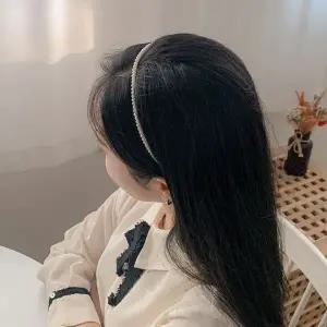 [콩심팥심]미니 진주 장식 펄 헤어밴드 머리띠 여자 헤어 액세서리