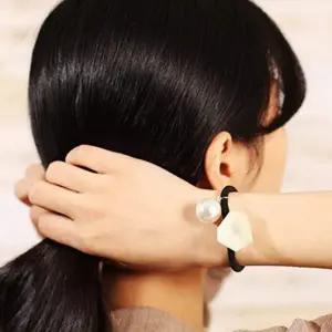 아이보리 컬러 진주 장식 헤어밴드 비즈 머리끈 여성용