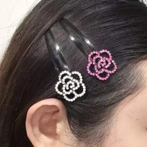[골드스마일]큐빅 장미 꽃무늬 헤어 집게핀 옆머리 고정 똑딱이핀