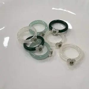 하트 모양 행운 초록빛 그리너리 아크릴 우정 반지 소품