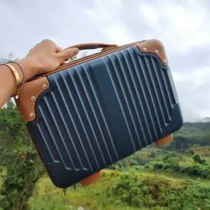 [셀러에이드]기내 14인치 여행용 캐리어 딥그린 색상