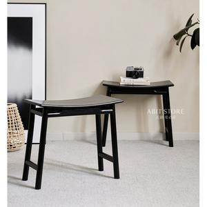 블랙 스툴 원목 현관 오브제 낮은 테이블 벤치 우드 의자 보조 검은색