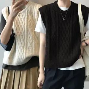 여성 꽈배기 라운드 니트 베스트 데일리 레이어드 조끼