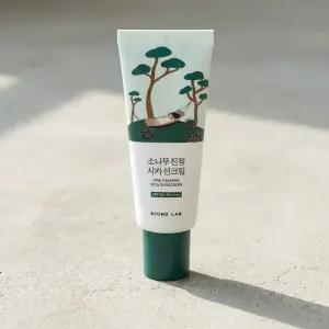 라운드랩 소나무 진정 시카 선크림 40ml SPF50+ PA++++