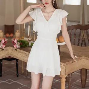 LN 여성 모노키니 일체형 원피스 수영복 여자 커버 휴양지예쁜 청순 실내 비치웨어 패션