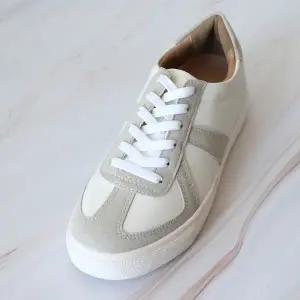 [롯데백화점]원더슈즈 [남성][국내생산]마일드 컴포트 쿠션 미끄럼방지 키높이 스니커즈 운동화 5C