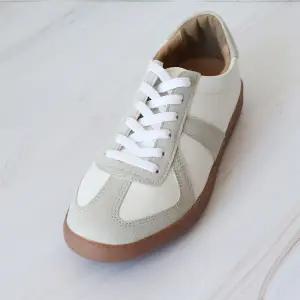 [롯데백화점]원더슈즈 [남성][국내생산]엘라드 컴포트 쿠션 미끄럼방지 스니커즈 운동화 3.5CM BG-MAR