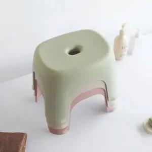 부모님 집안일 안전 발받침 어르신 신발장앞 미니 의자 작업용 청소 밭일의자 접이식 욕실