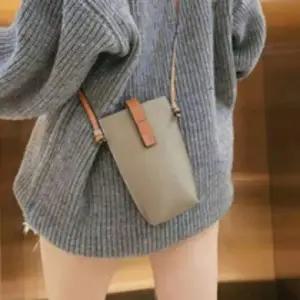 여행용가방 미니크로스백 핸드폰 소가죽 카드케이스