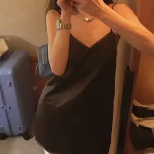 [메이비베이비] Limba One Piece (2colors)