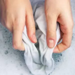 단백질얼룩제거제 패딩기름얼룩제거 패딩지우개 섬유향균제