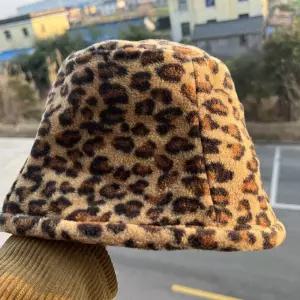 레오파드 호피 퍼 버킷햇 털 벙거지 겨울 모자