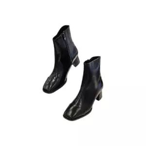 [세라] 마리오 여성 소가죽 스퀘어토  앵클부츠 (5cm) A22A604