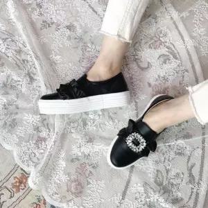 [라일리의류] Rly 국내제작 데일리 프릴 사각큐빅 밴드 통굽 슬립온