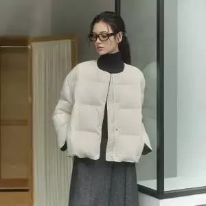 [LAP](대전신세계)스트링 포인트 배색 라인 웰론패딩 AR4PDA63