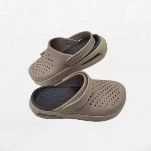 [크록스]인모션 클로그 브라운 (44280279)