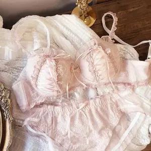 일본 로리타 섹시한 란제리 레이스 스트랩 달콤한 언더와이어 브래지어 세트 소녀