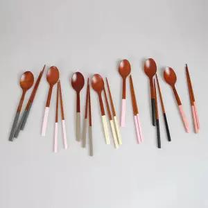 루드 파스텔 옻칠 수저세트 (7colors) 우드 원목 옷칠 신혼부부 캠핑식기 나무젓가락 선물용