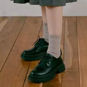 [슈펜] 청키트랙솔 옥스포드 로퍼 4.0 (HPWWCD213M-T)