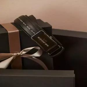 닥스 ACC 시즌스위치25SS 스테디셀러 블랙 로고장식 소가죽 벨트 WBBE5E810BK