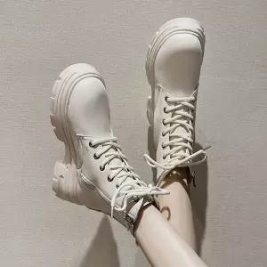 레더 848WGX68 2컬러 캐주얼 여자 라운드 사이드지퍼 통굽워커