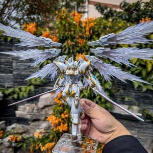 건프라 전용 니퍼건담 가루다 1/144 HGCE 액션 피규어 모델 수집품 플라스틱 키트 퍼즐 장난감 선물