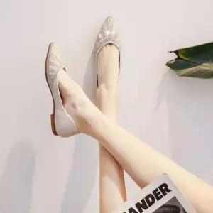 메리제인 여성 수제화 슈즈 스틸레토 플랫 펌프스 성수동 구두