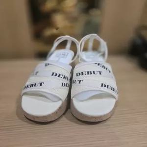 [에고이스트] 레터링 포인트 오픈 토 샌들  EQ2AS-560