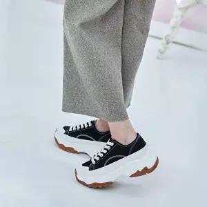 국내제작 캔버스 어글리 오버솔 끈 통굽 스니커즈Y-WEAA5C9