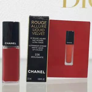 샤넬 루쥬 알뤼르 벨벳 틴트 2.5ml (226 쎄듀상뜨)