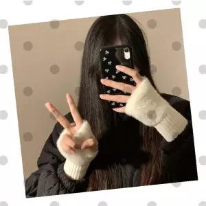 니트 핸드워머 겨울 여성 반장갑 팔토시 암워머 손목토시 방한 사무실 데일리 따뜻한 보온 아이보리