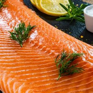 슈페리어등급 생연어 500g (초장+간장+와사비+해동지)