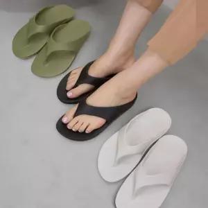 남녀공용 EVA 소재 편안한 쪼리 슬리퍼 플립플랍 샌들