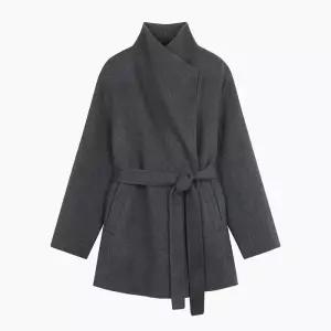 시슬리 558,000원 아미고 하이넥 벨티드 코트_SACTE6561DT 1059867