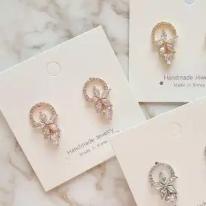 /신상오픈런 여성용 큐빅 지르코니아 플라워 드롭 귀걸이