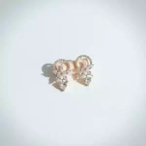 /신상오픈런 여성 큐빅 지르코니아 플라워 하트 드롭 귀걸이