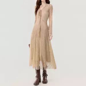 [귈림] 크링클 레이스 브이넥 롱 원피스(G6SOP019P)