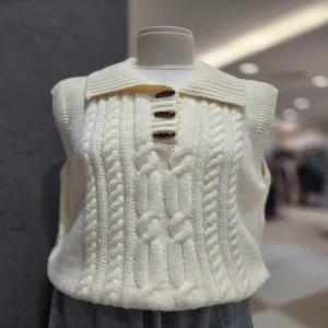 [LAP] 케이블카라 니트 베스트 AR7XG471